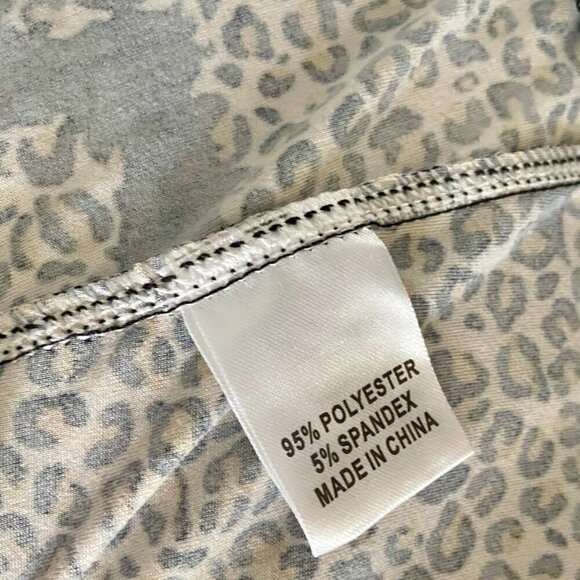 Runway Ready Animal Print Women's Leggings Women's Size 1X NEW - Picture 7 of 8